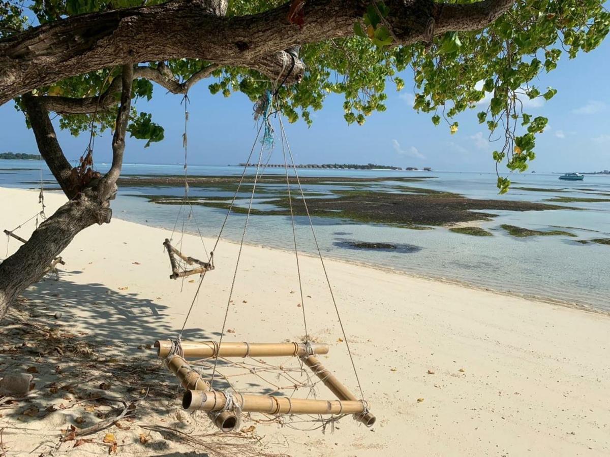 Готель La Isla Tropica Ґурайдгу Екстер'єр фото